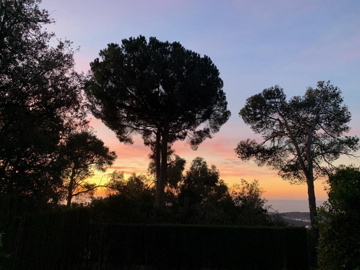 Casa Feliz Villa Sant Cebrià de Vallalta Dış mekan fotoğraf