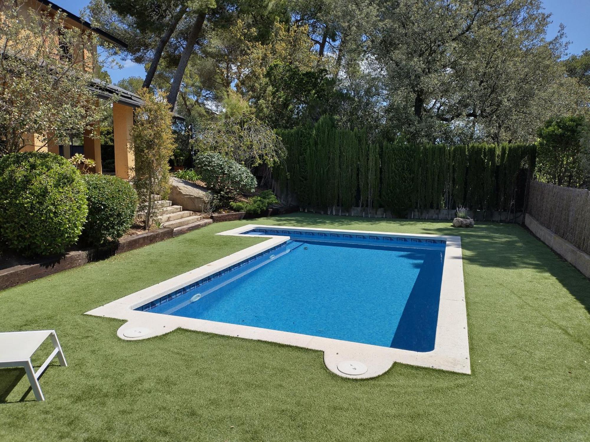 Casa Feliz Villa Sant Cebrià de Vallalta Dış mekan fotoğraf