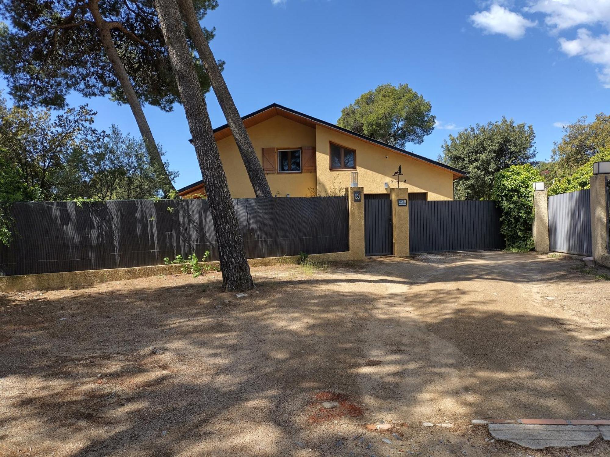 Casa Feliz Villa Sant Cebrià de Vallalta Dış mekan fotoğraf