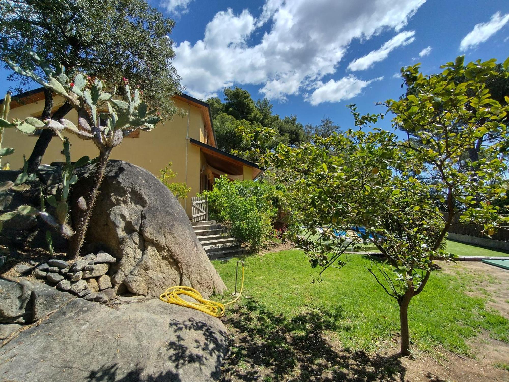 Casa Feliz Villa Sant Cebrià de Vallalta Dış mekan fotoğraf