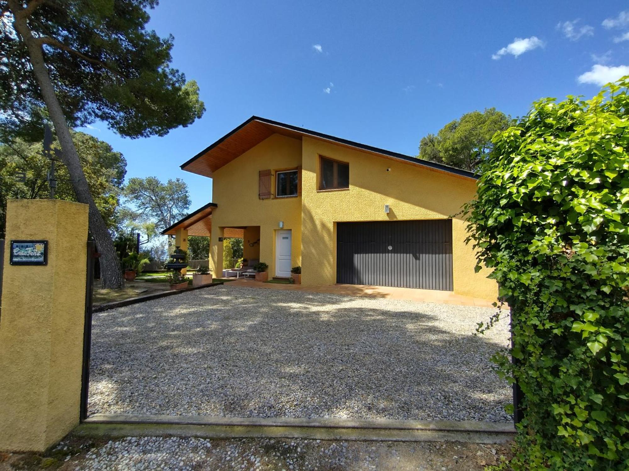 Casa Feliz Villa Sant Cebrià de Vallalta Dış mekan fotoğraf